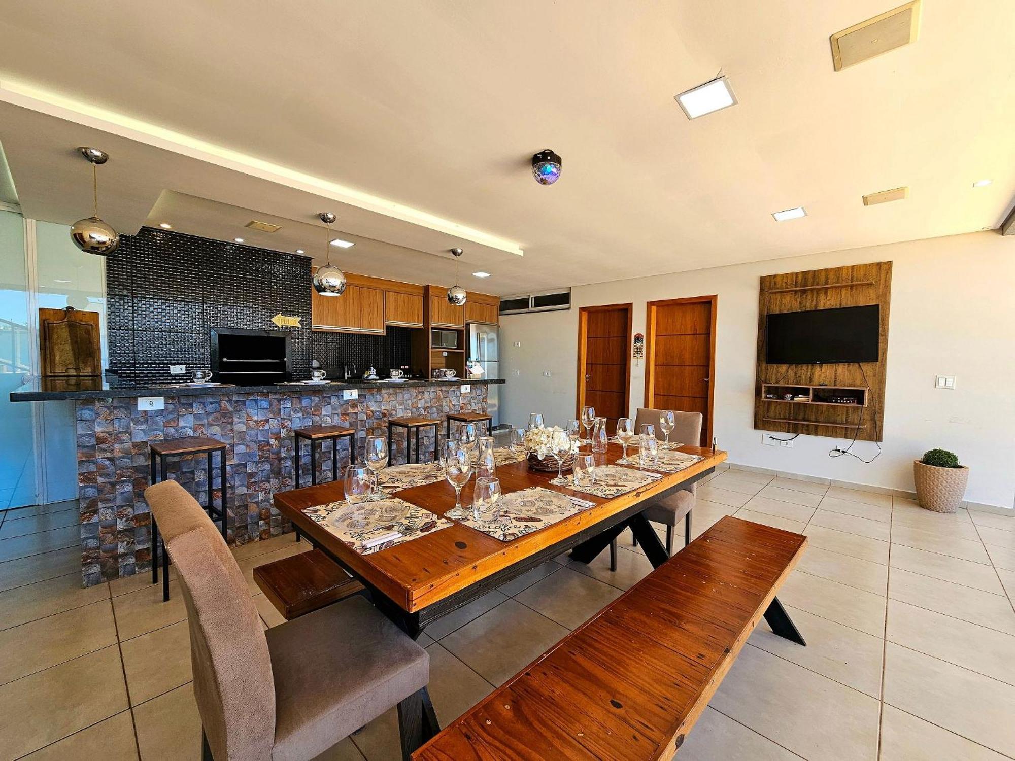 Casa 4 Quartos 4 Banheiros Prox Cataratas E Aeropo Holiday home